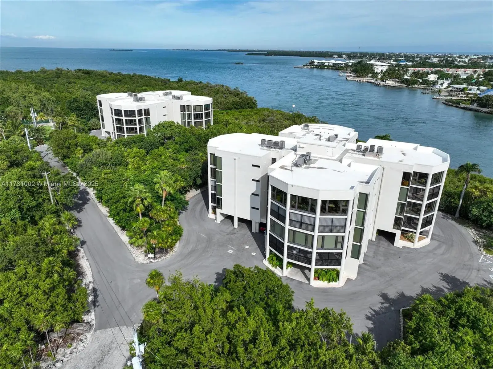 3 bedroom 2 bath Residential Lease for rent at 7401 Gulf Of Mexico Blvd # 4, Marathon FL 33050