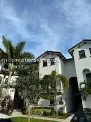 3 bedroom 2 bath Residential for sale at 10630 NW 88th St # 219, Doral FL 33178