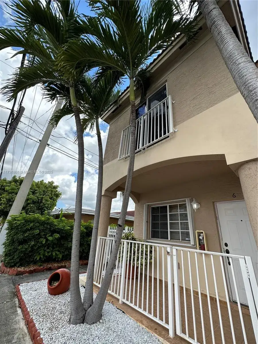 3 bedroom 2 bath Residential Lease for rent at 425 E 3rd Ave # 6, Hialeah FL 33010