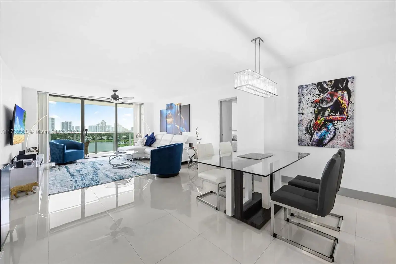 2 bedroom 2 bath Residential for sale at 3675 N Country Club Dr # 1006, Aventura FL 33180