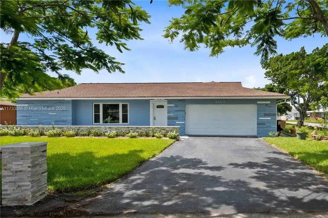 3 bedroom 2 bath Residential for sale at 9106 NW 72nd Ct, Tamarac FL 33321
