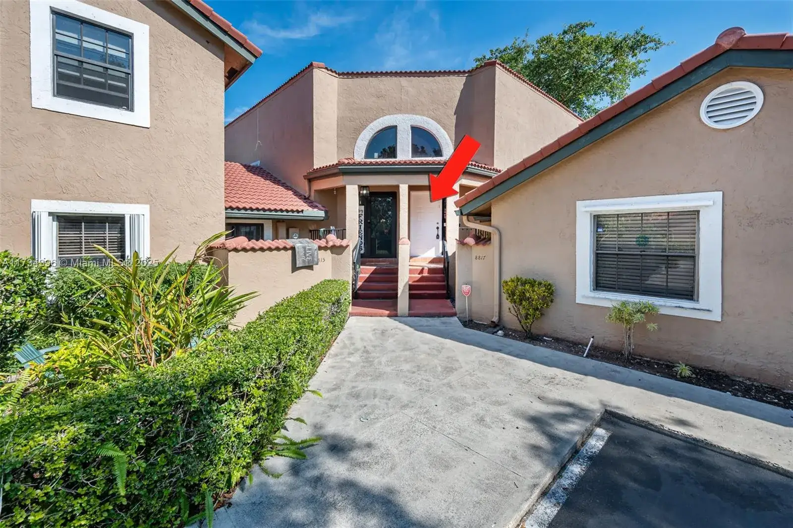 2 bedroom 2 bath Residential Lease for rent at 8817 W Sunrise Blvd # 8817, Plantation FL 33322