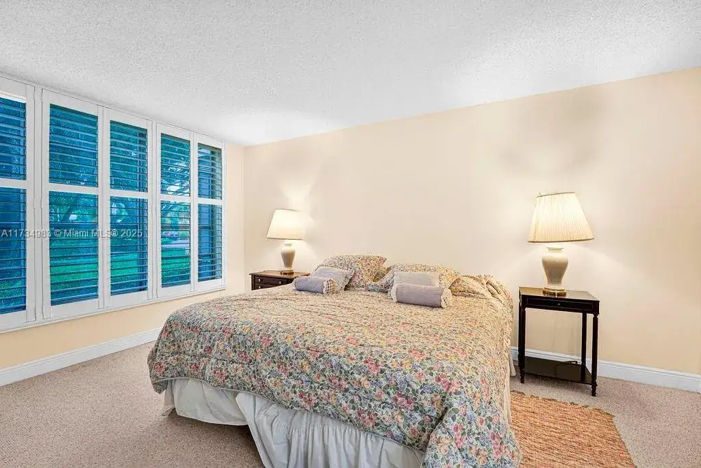 3 bedroom 2 bath Residential for sale at 4000 N Cypress Dr # 102, Pompano Beach FL 33069