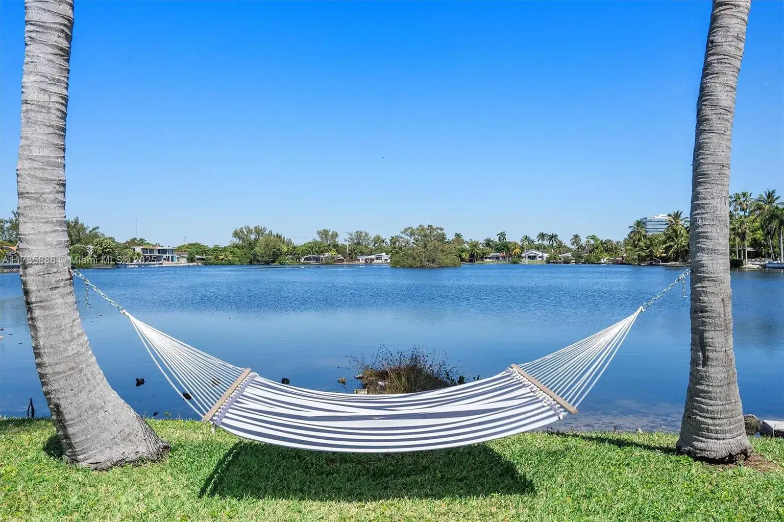 4 bedroom 2 bath Residential Lease for rent at 2541 NE 195th St # 0, Miami FL 33180