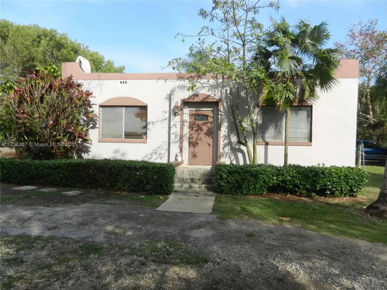 Residential Income for sale at 29401 SW 174th Ave, Homestead FL 33030