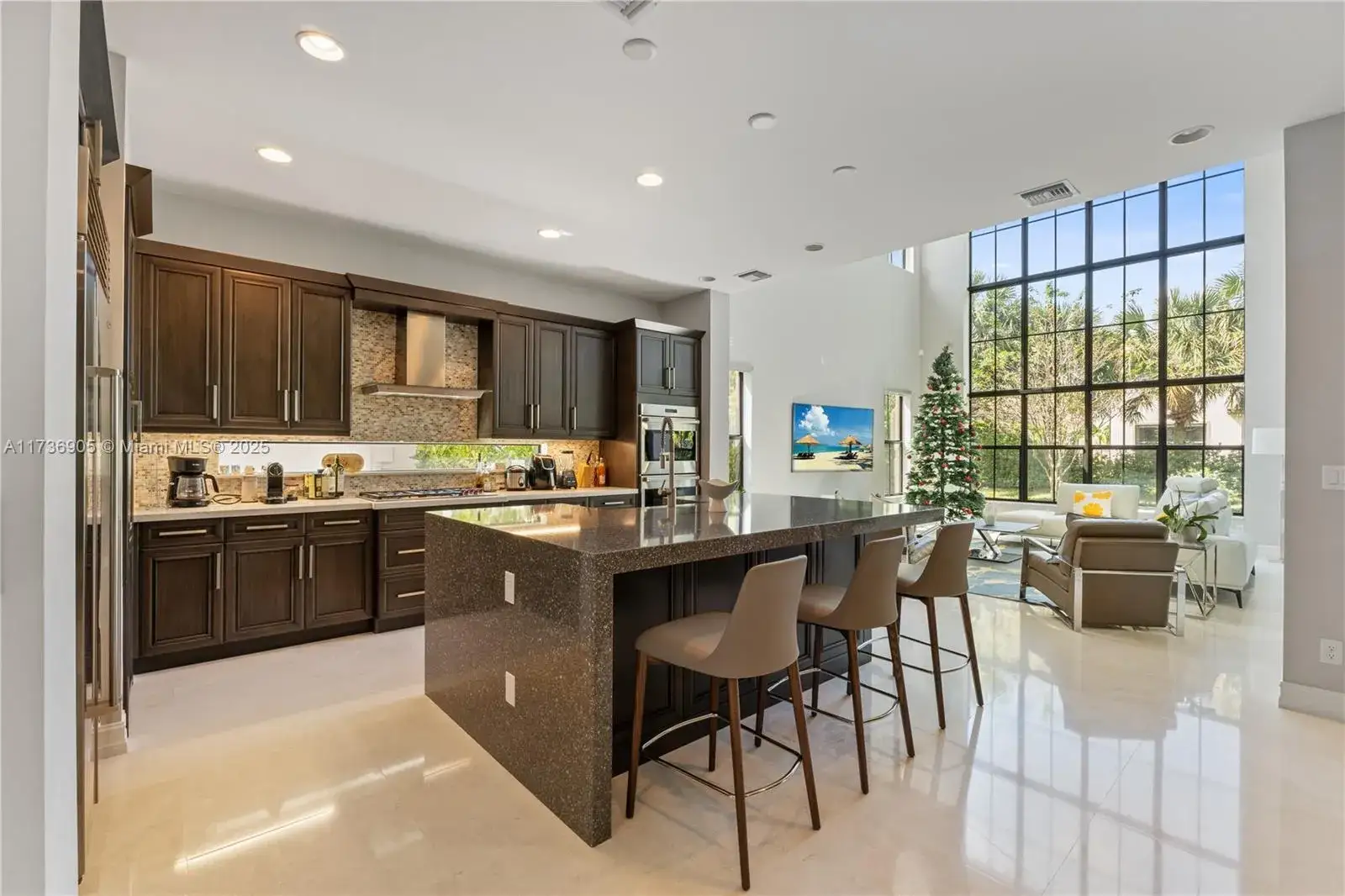 5 bedroom 6 bath Residential for sale at 9245 W Meridian Dr W, Parkland FL 33076