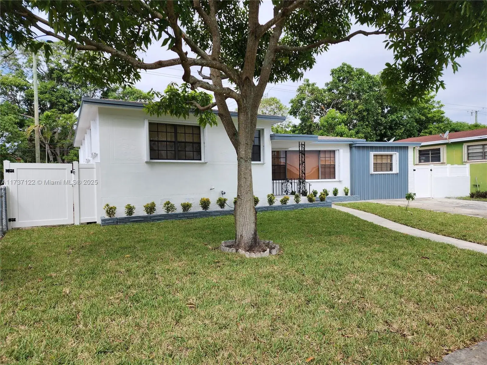4 bedroom 2 bath Residential for sale at 12620 NE Miami Ct, North Miami FL 33161