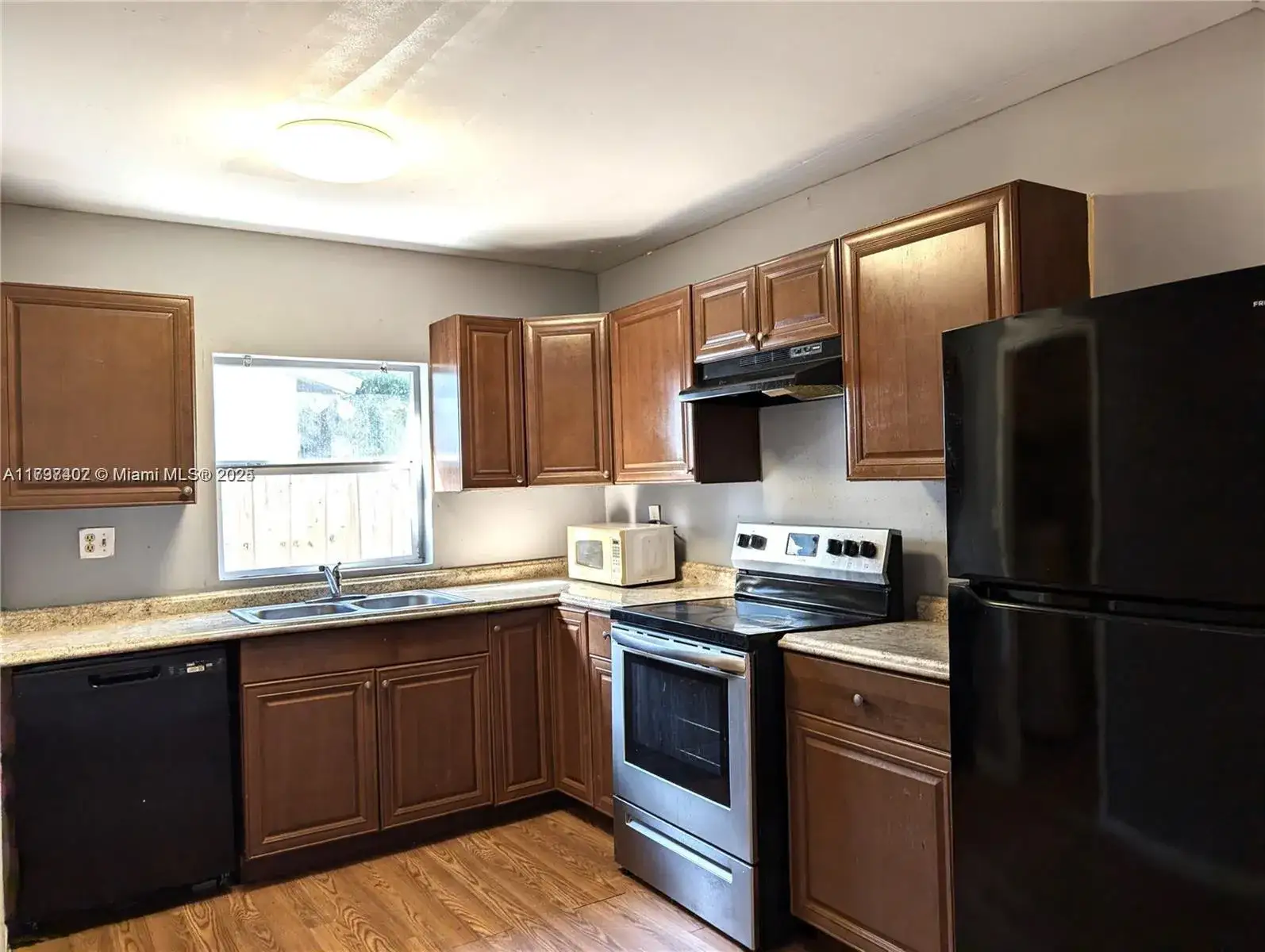 3 bedroom 2 bath Residential Lease for rent at 7871 SW 3rd Ct, North Lauderdale FL 33068