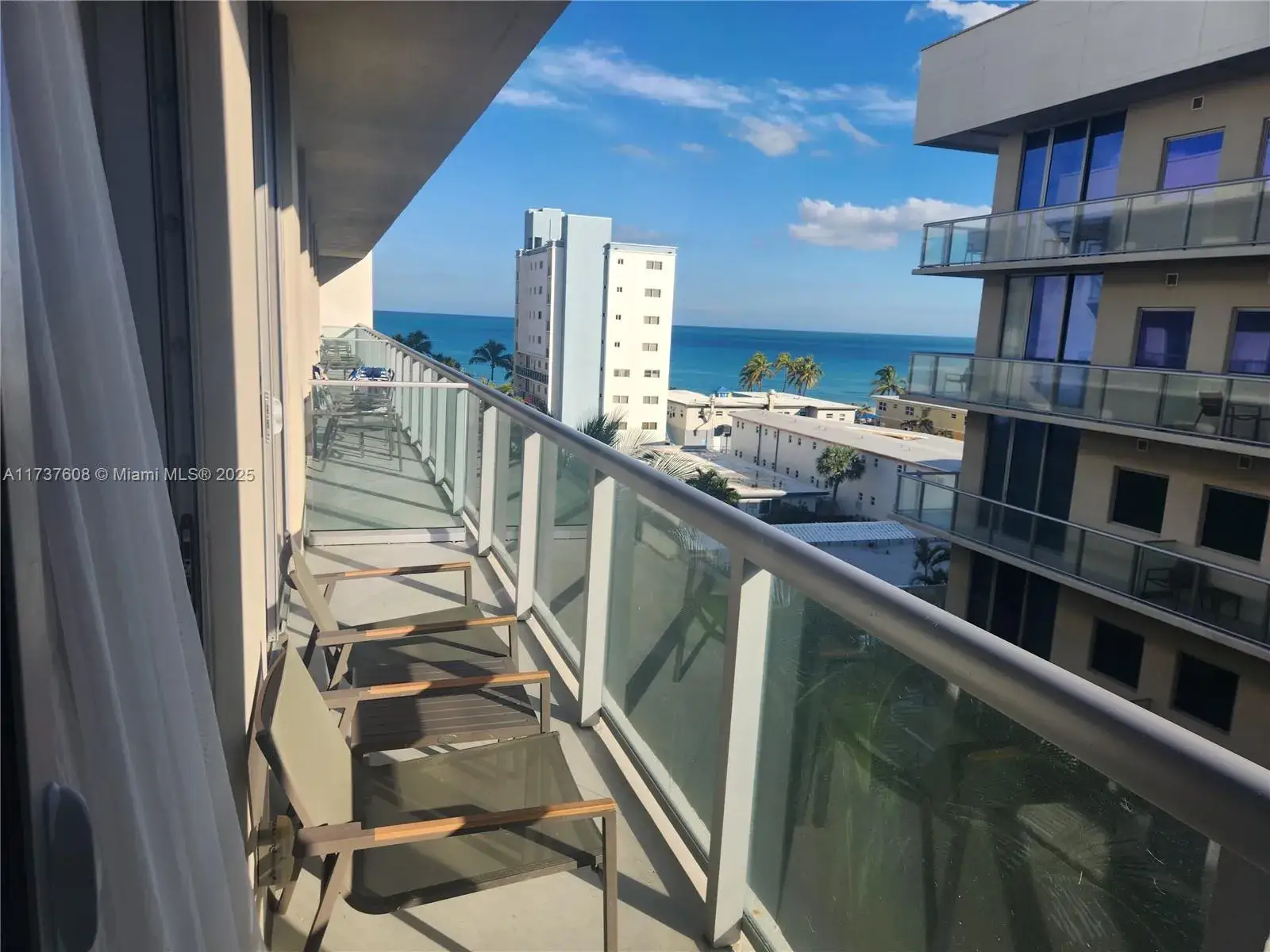 2 bedroom 1 bath Residential for sale at 777 N Ocean Dr # N517, Hollywood FL 33019