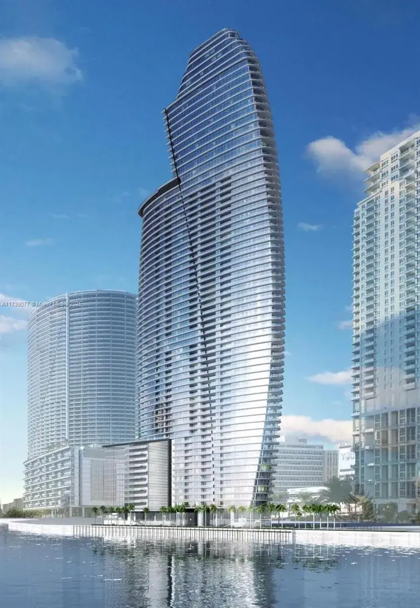 4 bedroom 5 bath Residential for sale at 300 Biscayne blvd way # 2304, Miami FL 33131