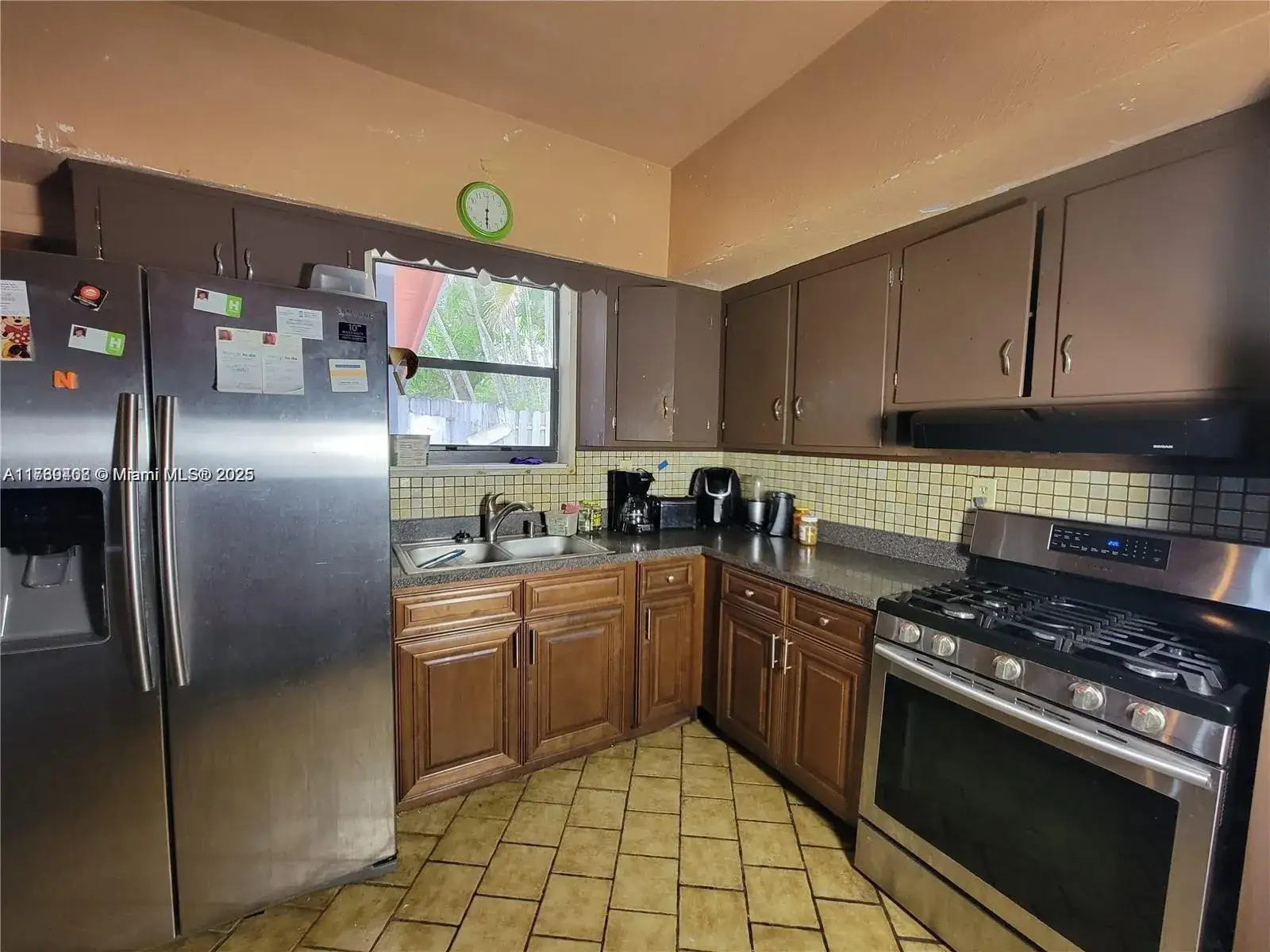 4 bedroom 2 bath Residential for sale at 3241 SW 20th Ct, Fort Lauderdale FL 33312