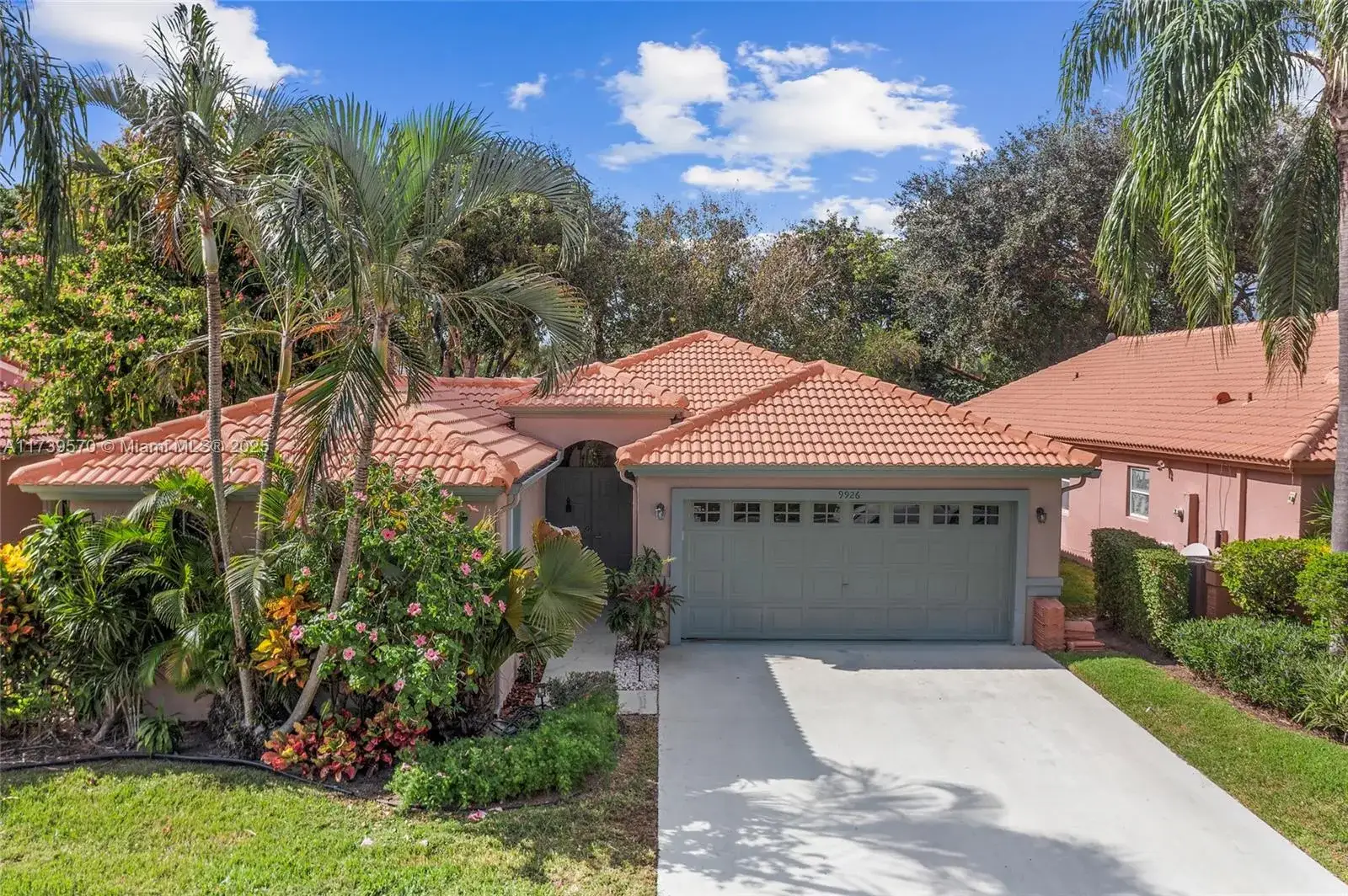 3 bedroom 2 bath Residential for sale at 9926 Harbour Lake Cir, Boynton Beach FL 33437