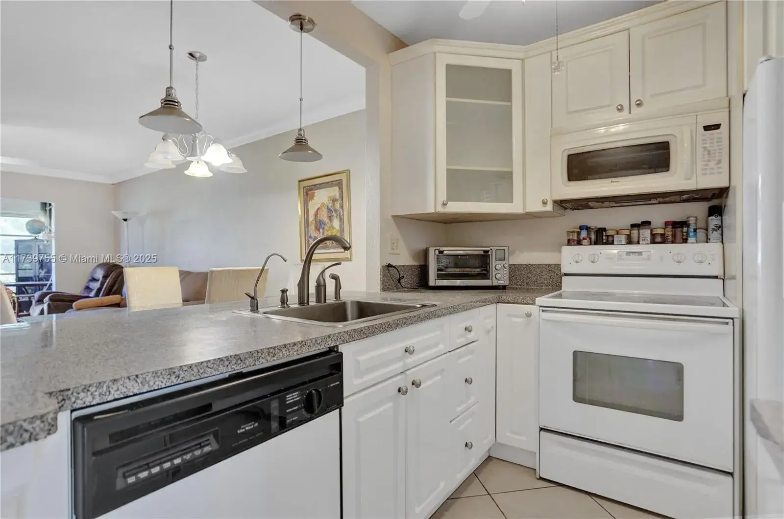 2 bedroom 2 bath Residential for sale at 5103 NW 35th St # 601, Lauderdale Lakes FL 33319