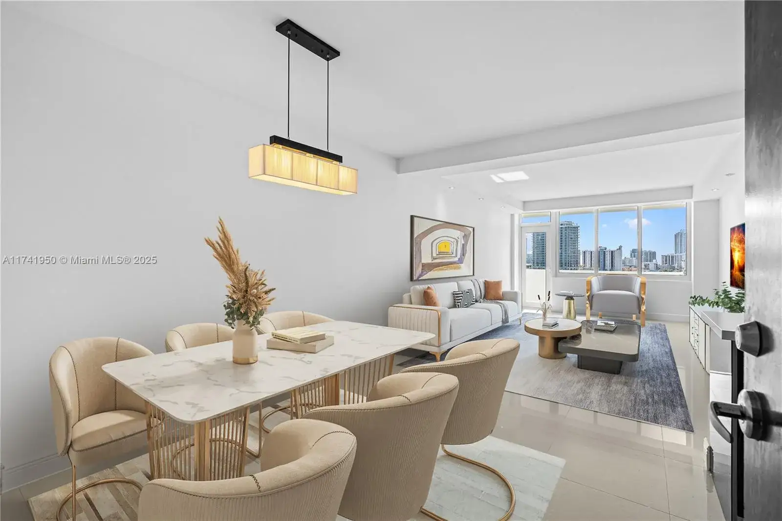 2 bedroom 2 bath Residential for sale at 7441 Wayne Ave # 10K, Miami Beach FL 33141