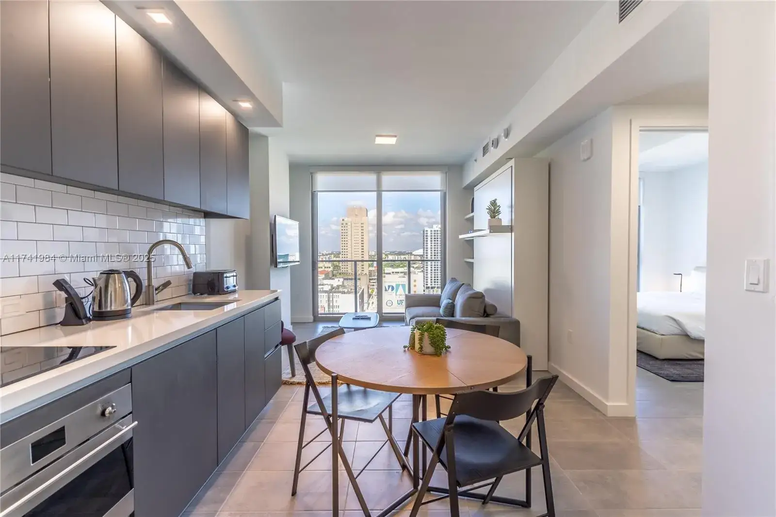 1 bedroom 1 bath Residential for sale at 227 NE 2nd St # 2304, Miami FL 33132