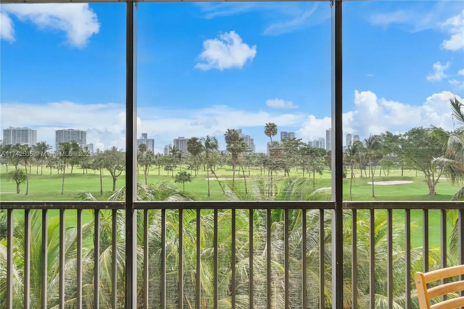 2 bedroom 2 bath Residential for sale at 20335 W Country Club Dr # 308, Aventura FL 33180
