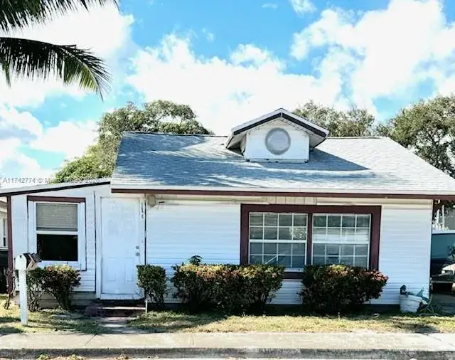 3 bedroom 1 bath Residential for sale at 1605 S N St, Lake Worth FL 33460