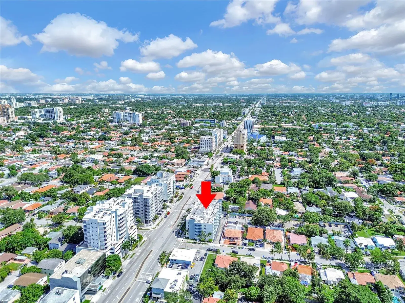 2 bedroom 2 bath Residential for sale at 2575 SW 27th Ave # 508, Miami FL 33133
