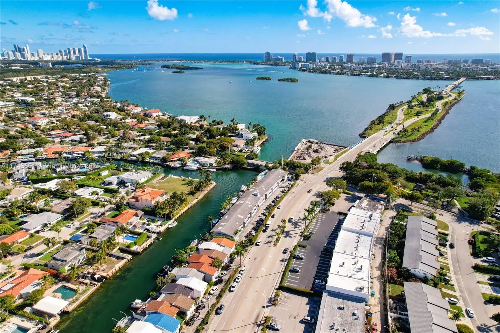 1 bedroom 1 bath Residential Lease for rent at 2225 NE 123rd St # 209, North Miami FL 33181