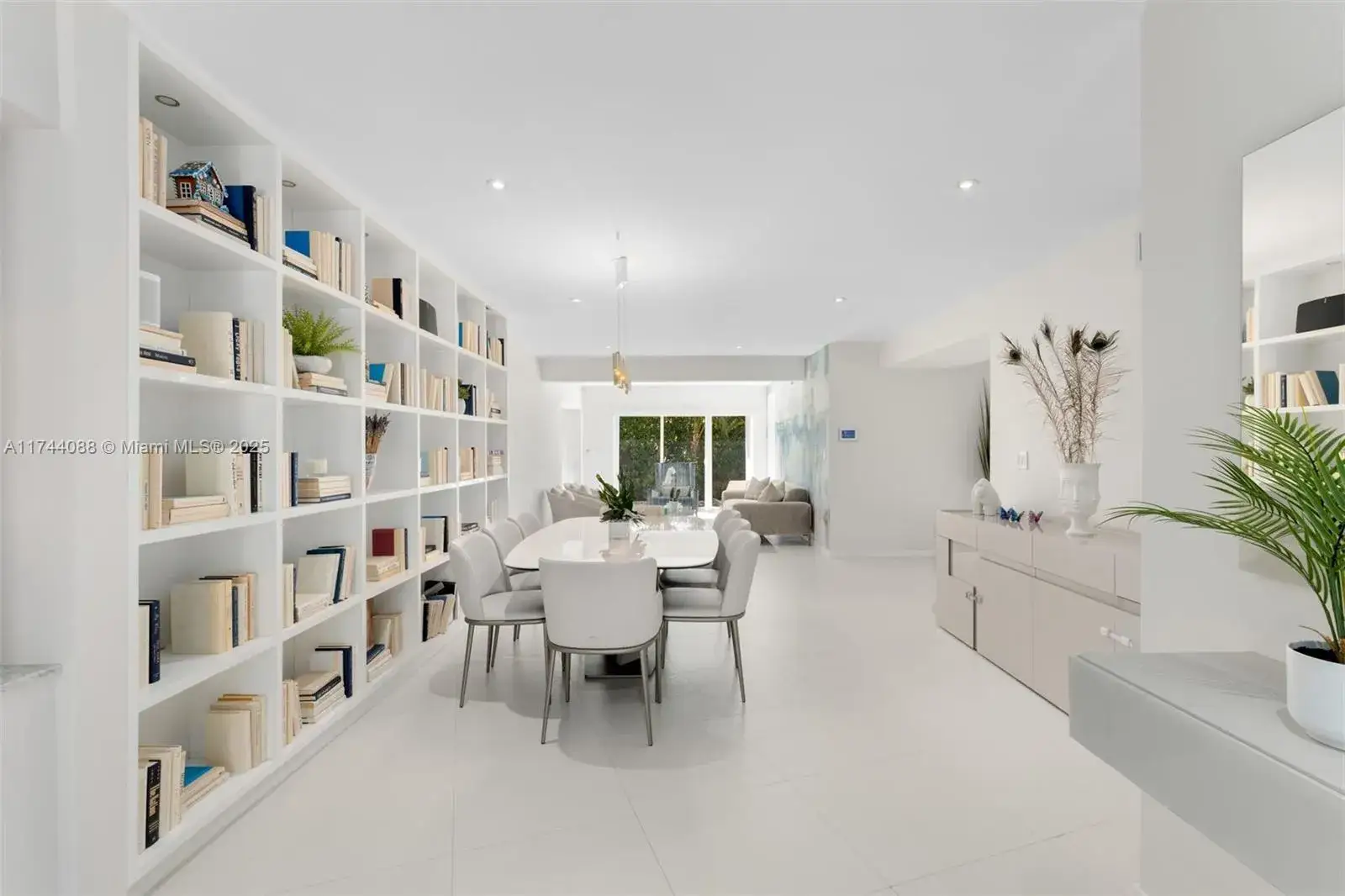 4 bedroom 3 bath Residential for sale at 590 W 49th St, Miami Beach FL 33140