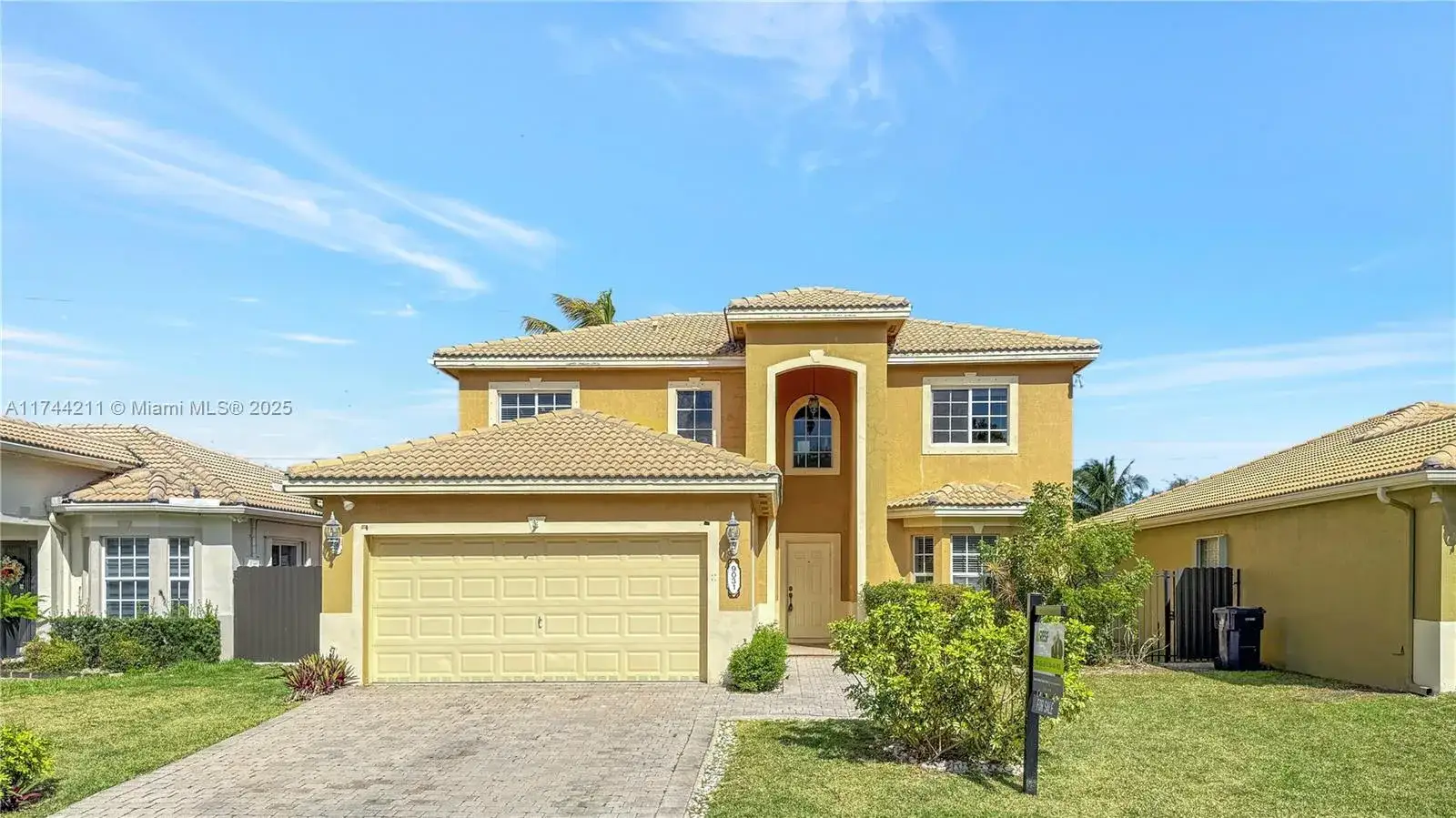 3 bedroom 2 bath Residential Lease for rent at 9031 SW 208th Ter, Cutler Bay FL 33189