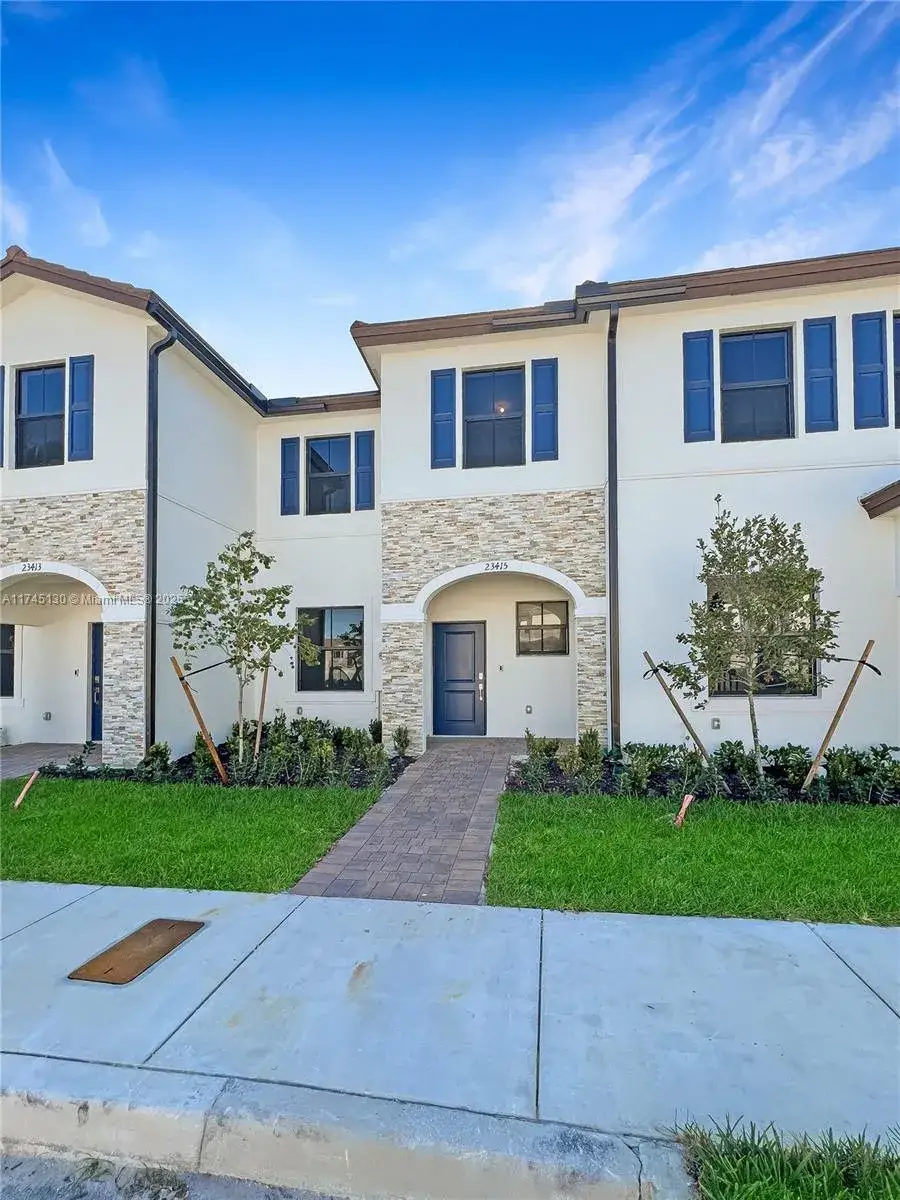 3 bedroom 2 bath Residential for sale at 23415 SW 127th Pl, Homestead FL 33032