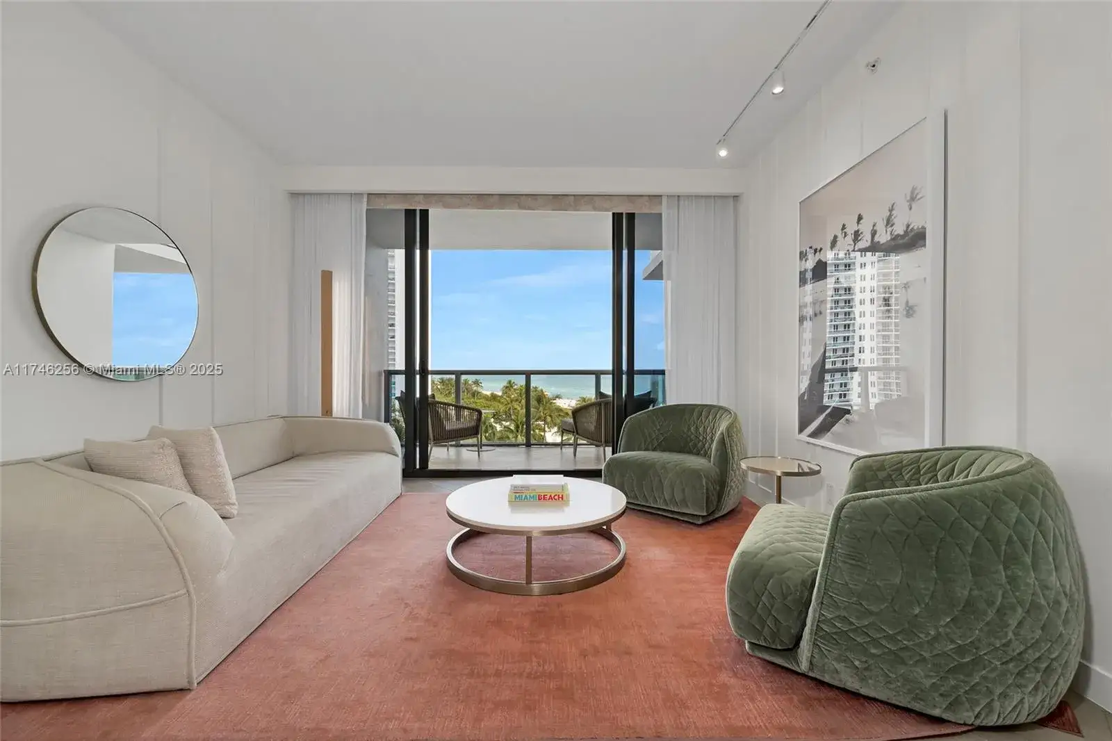 1 bath Residential for sale at 2201 Collins Ave # 625, Miami Beach FL 33139
