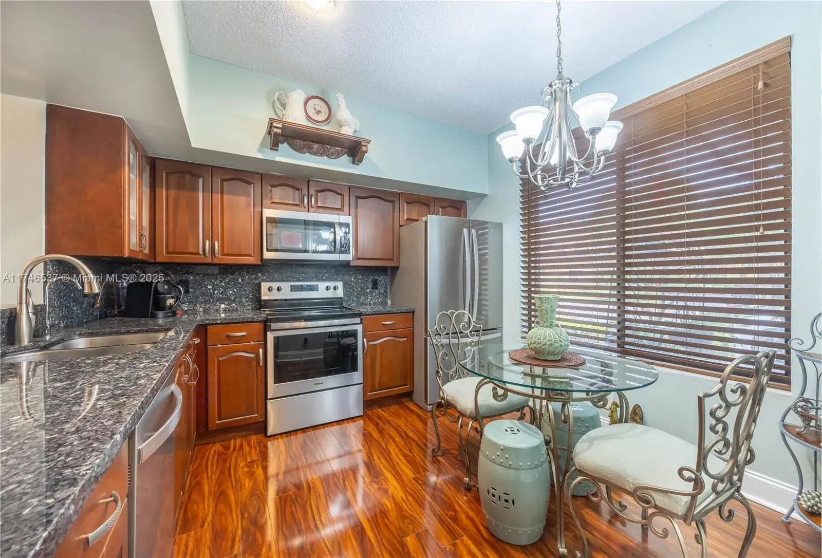 2 bedroom 2 bath Residential for sale at 1017 NW 105th Ave # 133, Plantation FL 33322