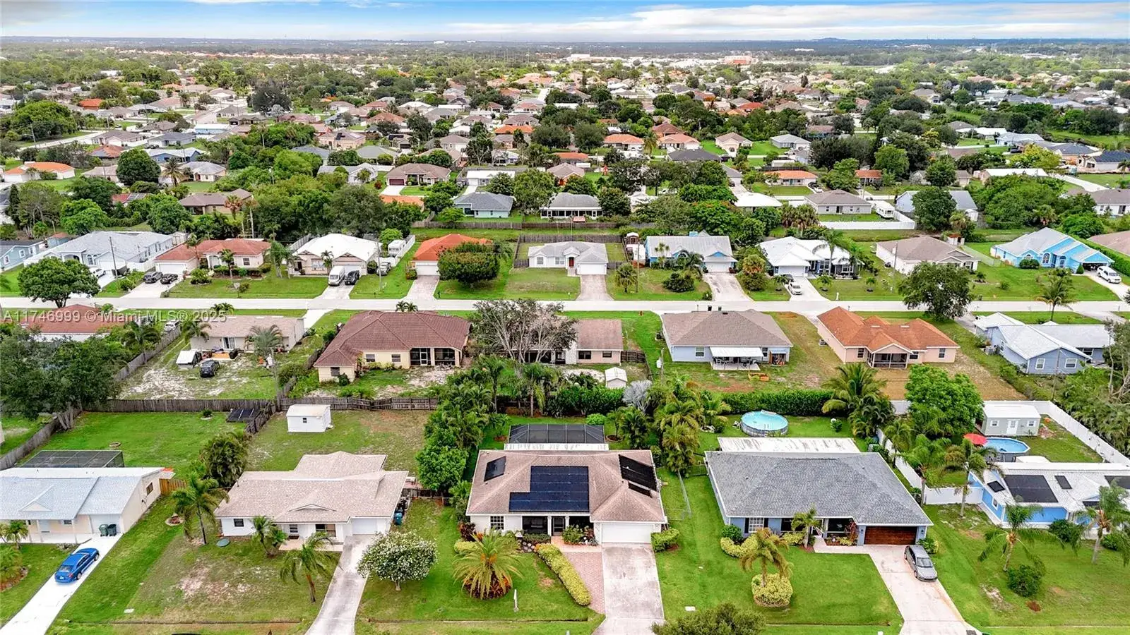 4 bedroom 3 bath Residential for sale at 837 SW Amethist Ter, Port St. Lucie FL 34953