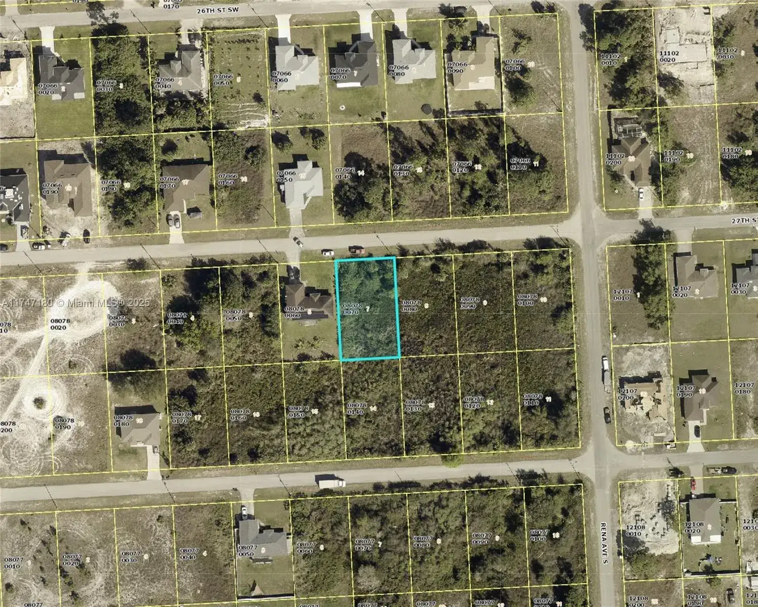 Land/Boat Docks for sale at 3307 27th St SW, Lehigh Acres FL 33976