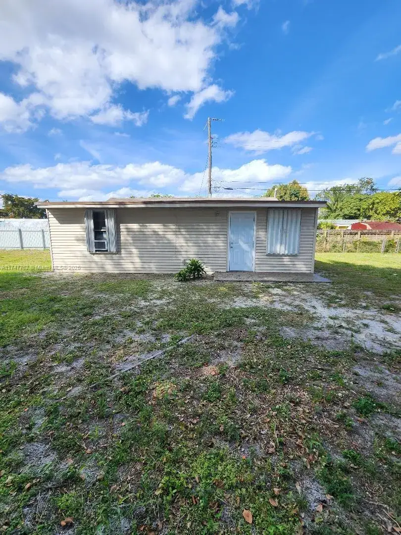 2 bedroom 1 bath Residential for sale at 1629 NW 125th St, North Miami FL 33167