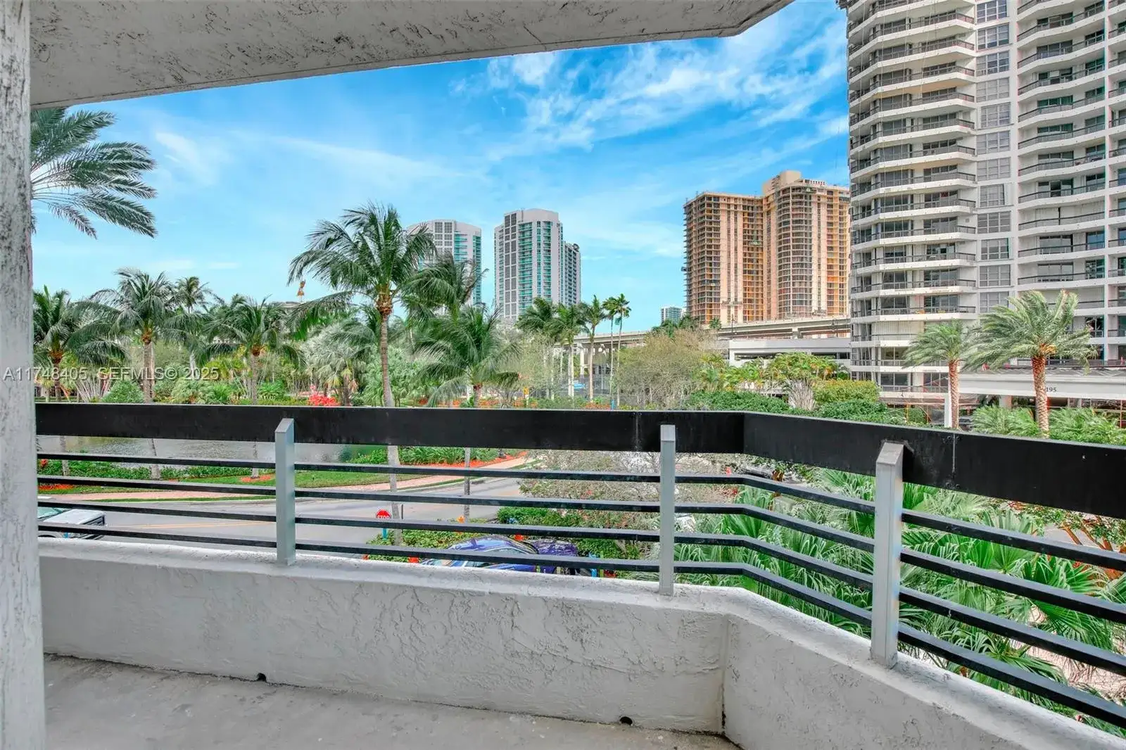 2 bedroom 2 bath Residential for sale at 19101 NE 36th Ct # 307, Aventura FL 33180