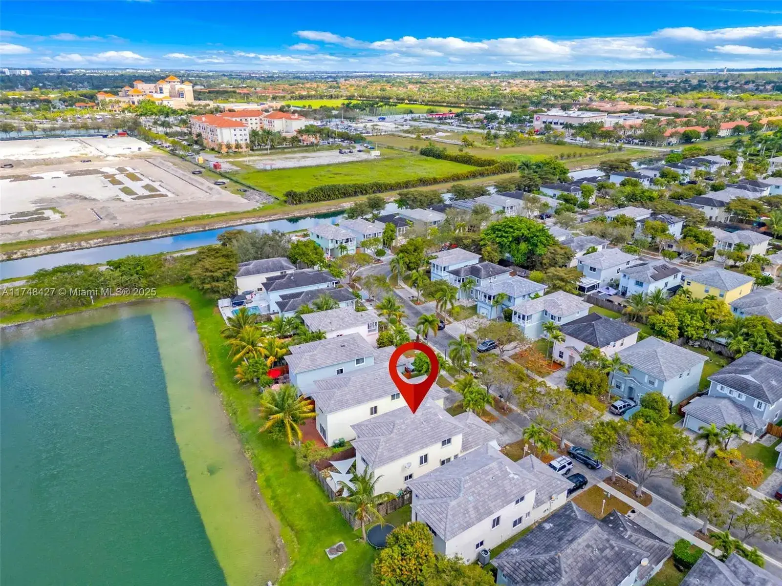 5 bedroom 3 bath Residential for sale at 360 NE 31st Ave, Homestead FL 33033