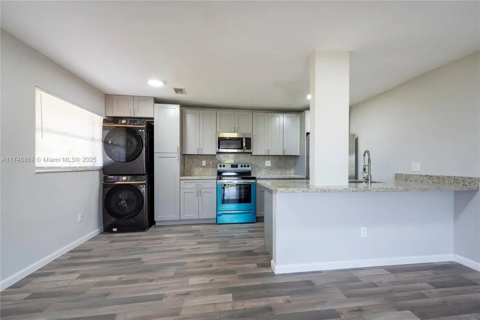 2 bedroom 2 bath Residential for sale at 4111 Stirling Rd # 509, Dania Beach FL 33314