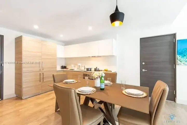2 bedroom 1 bath Residential for sale at 777 N Ocean Dr # N215, Hollywood FL 33019