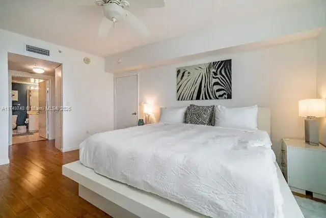1 bedroom 1 bath Residential for sale at 1750 N Bayshore Dr # 5505, Miami FL 33132