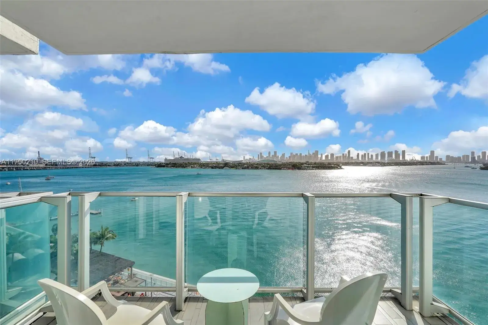 2 bedroom 2 bath Residential Lease for rent at 1100 West Ave # 916, Miami Beach FL 33139