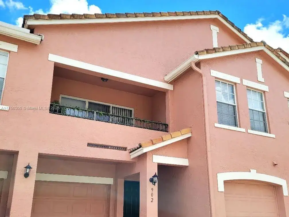 1 bedroom 1 bath Residential for sale at 902 Belmont Pl # 902, Boynton Beach FL 33436