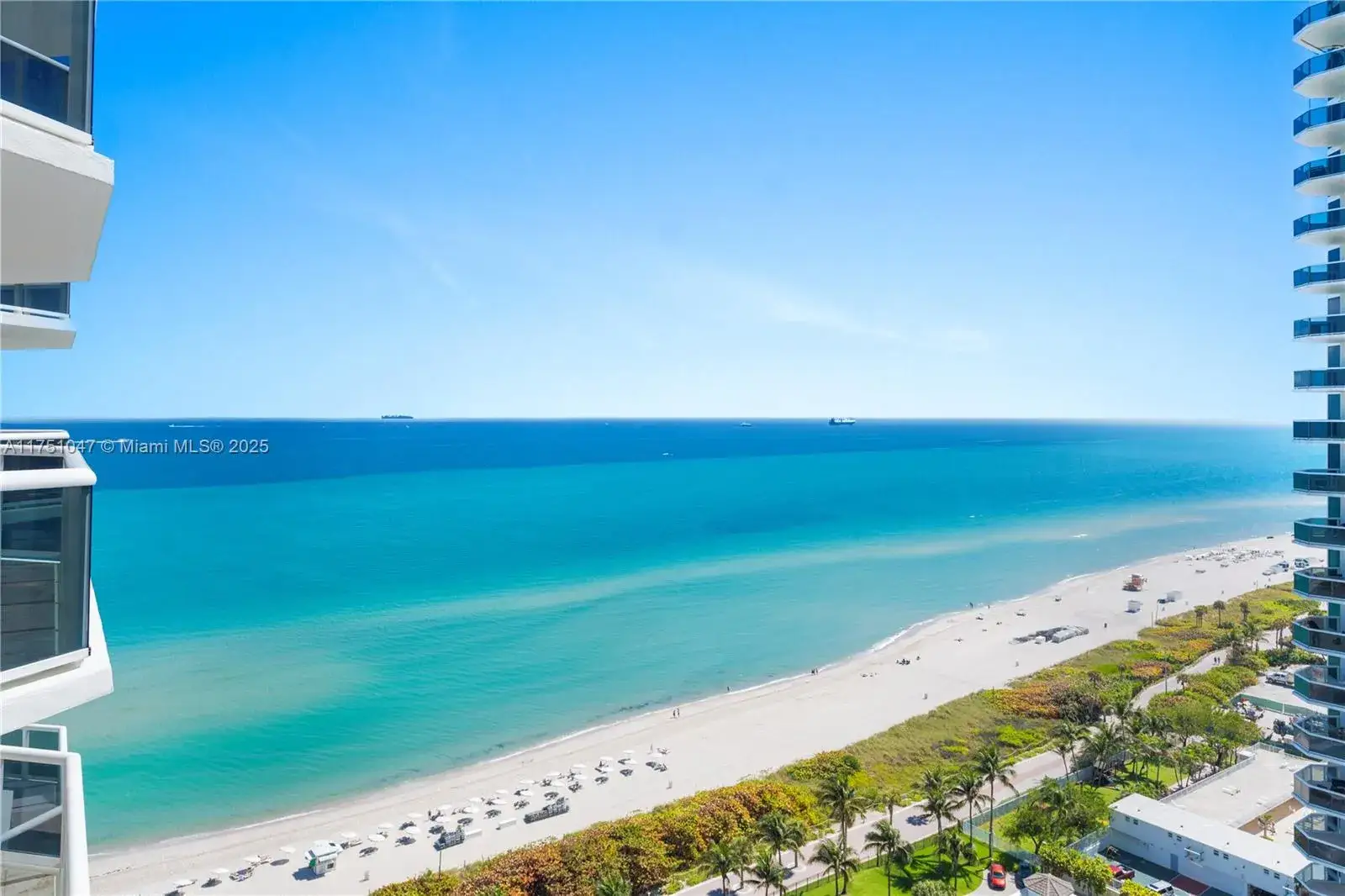 2 bedroom 2 bath Residential for sale at 4779 Collins Ave # 2204, Miami Beach FL 33140