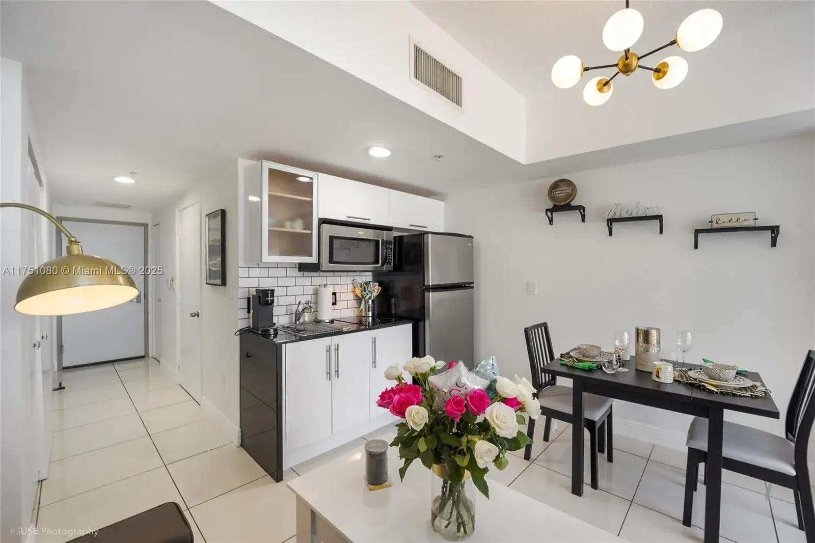 1 bath Residential Lease for rent at 1750 N Bayshore Dr # 1214, Miami FL 33132