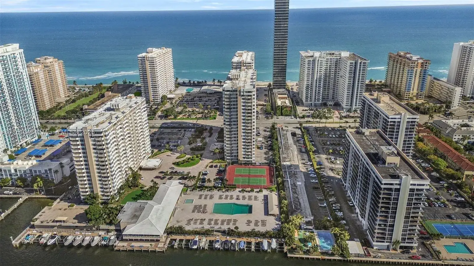 2 bedroom 2 bath Residential for sale at 1985 S Ocean Dr # 8G, Hallandale Beach FL 33009