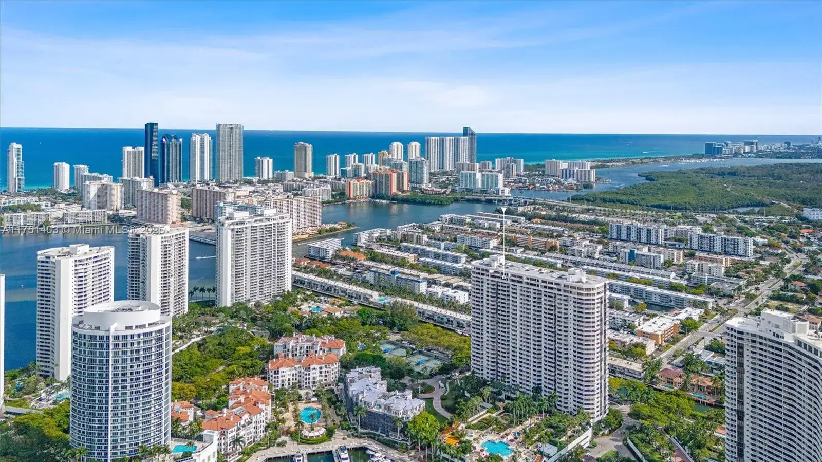 3 bedroom 3 bath Residential Lease for rent at 2000 Island Blvd # 5, Aventura FL 33160