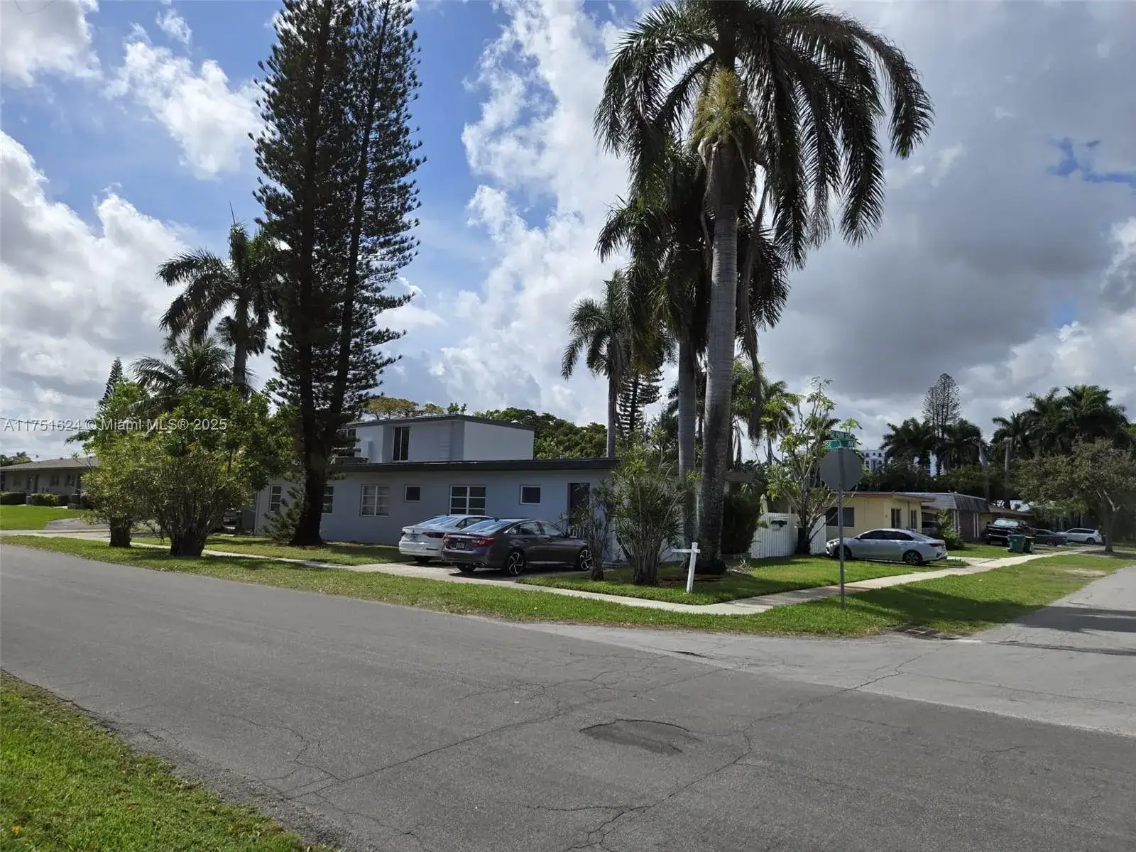 1 bath Residential Lease for rent at 250 SE Park St # 6, Dania Beach FL 33004