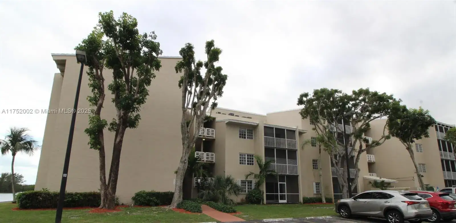 1 bedroom 1 bath Residential for sale at 21133 SW 85th Ave # 112, Cutler Bay FL 33189