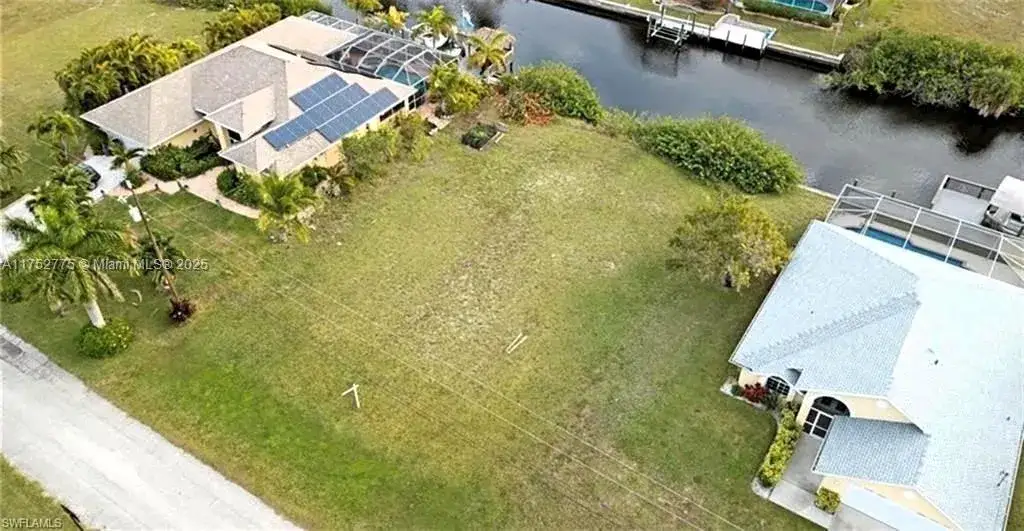Land/Boat Docks for sale at 407 NW 33rd Ave, Cape Coral FL 33993