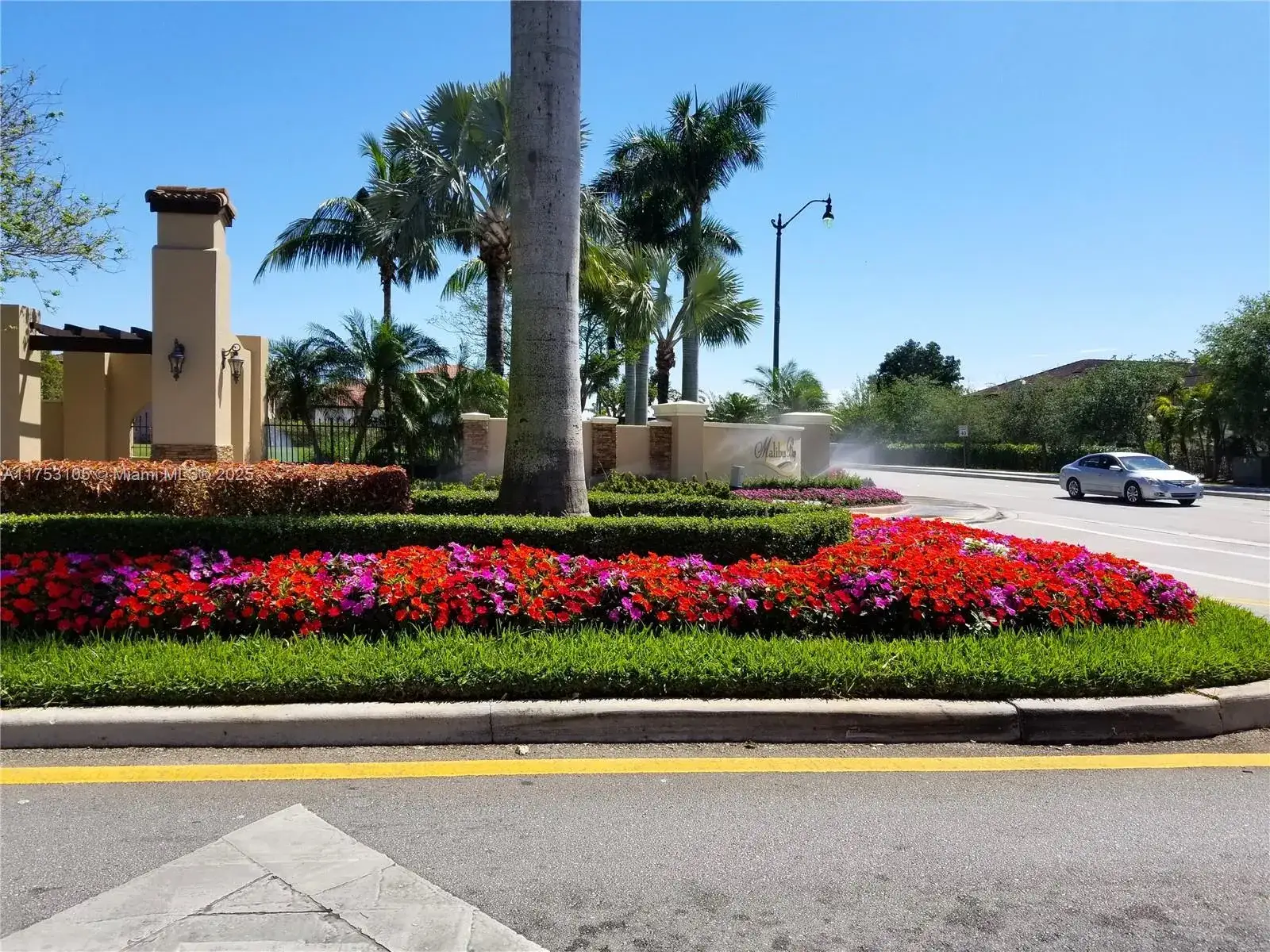 2 bedroom 2 bath Residential for sale at 3395 NE 9th St # 103, Homestead FL 33033