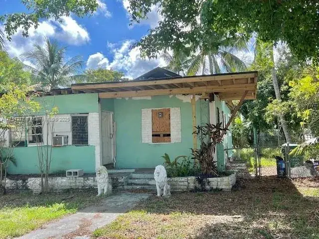 3 bedroom 1 bath Residential for sale at 1096 NW 106th St, Miami FL 33150