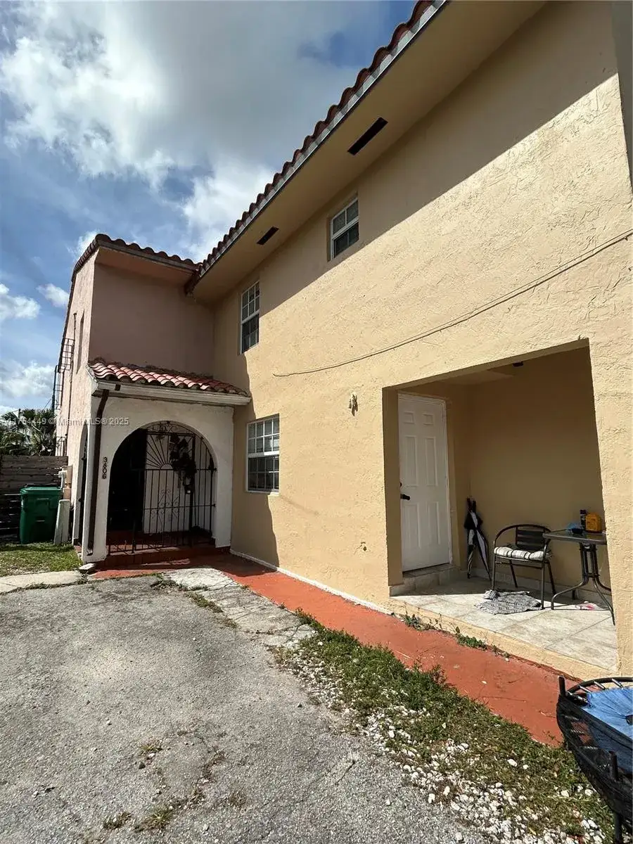 3 bedroom 2 bath Residential for sale at 3806 SW 84th Ave, Miami FL 33155