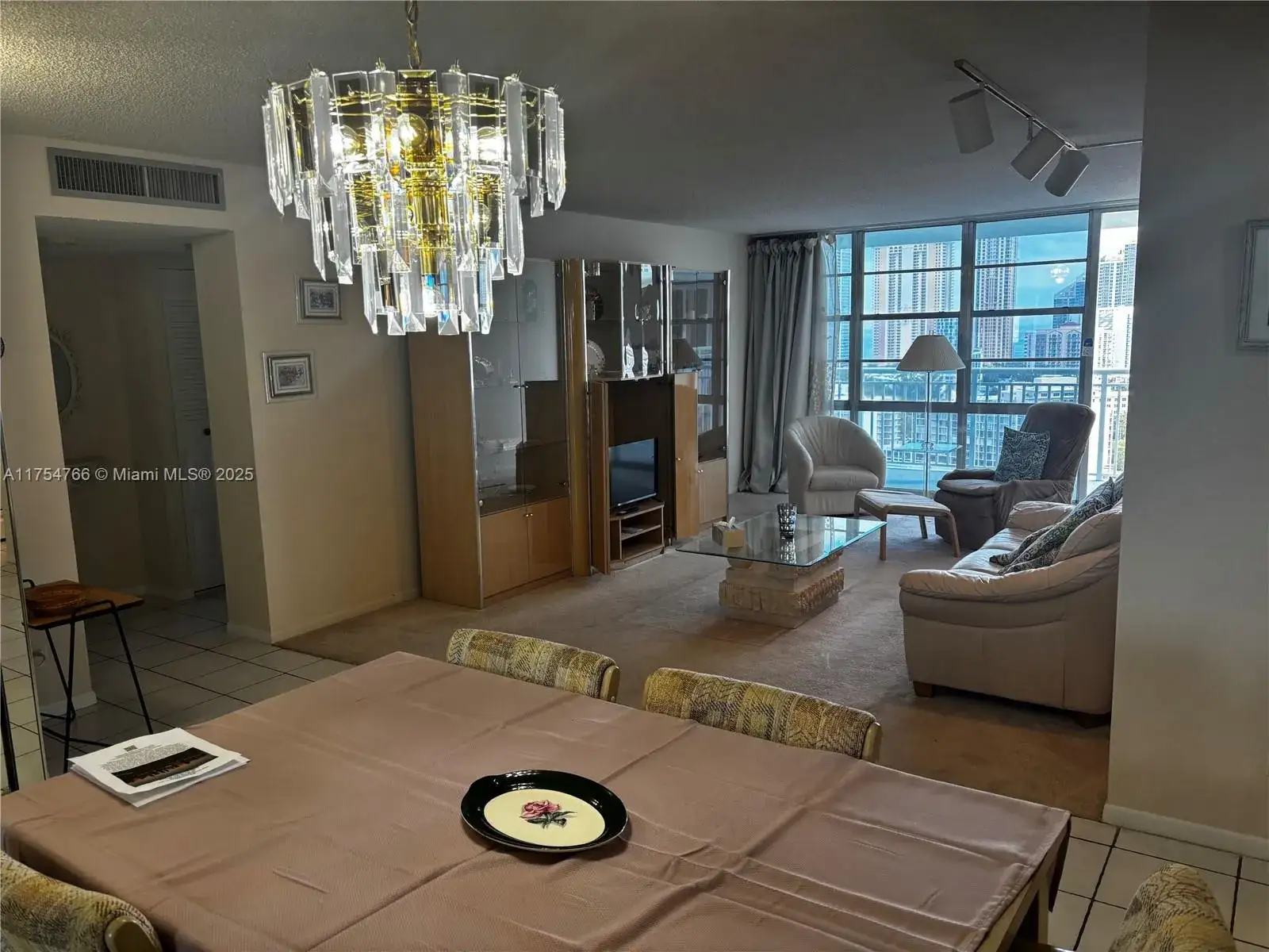 2 bedroom 2 bath Residential for sale at 301 174th St # 2217, Sunny Isles Beach FL 33160