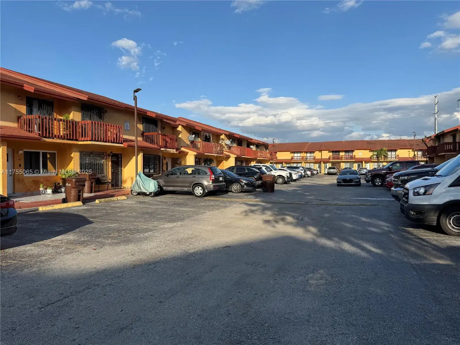 2 bedroom 1 bath Residential for sale at 2211 W 52nd St # 211, Hialeah FL 33016